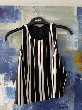 Alice + Olivia Black and White Striped Crop Top